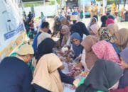 Warga Purwosari Bojonegoro Borong Sembako Murah