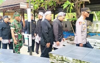 Tabur Bunga Hari Jadi Lamongan ke-457, TNI Ajak Warga Jangan Lupakan Sejarah