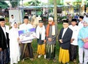 Pemkab Bojonegoro Salurkan Sapi Kurban, Bupati Tekankan Nilai Keikhlasan