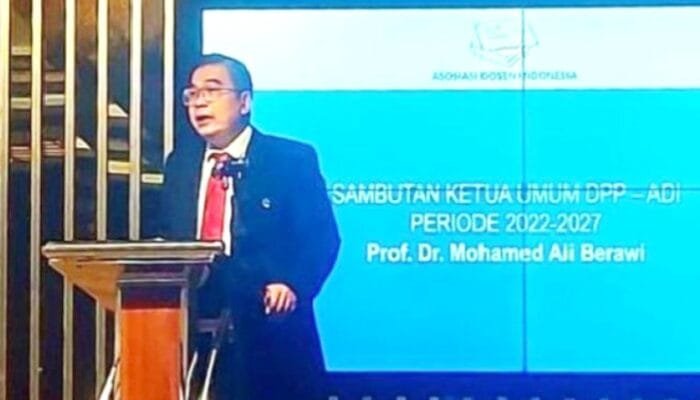 Gaji Dosen Indonesia Disebut Terendah di Asia Tenggara, SMSI Angkat Suara