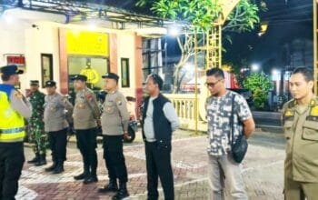 Aparat Gabungan Bergerak Malam Hari, Keamanan Mantup Lamongan Diperkuat