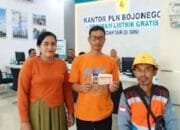 PJI Bojonegoro Kembali Berbagi, Pasang Listrik Gratis untuk Dua Keluarga Membutuhkan