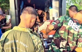 Respon Cepat Prajurit Yonif TP 885 Belibis Putih, Korban Kecelakaan di Bojonegoro Berhasil Dievakuasi