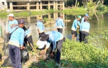 Bupati Bojonegoro Wahono Tanam Matoa dan Serukan Gerakan Jaga Sumber Mata Air