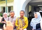 Dirut BPJS Kesehatan Bekali 96 Dokter Spesialis Baru, Ini Pesan Pentingnya