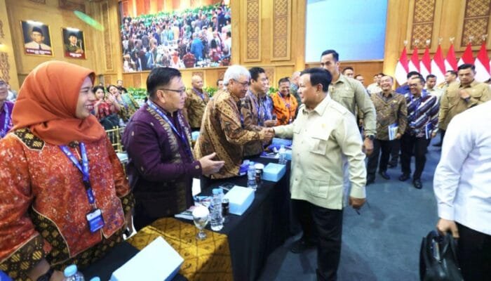 Di Hadapan Ribuan Akademisi, Presiden Prabowo Tegaskan Kunci Kemajuan Bangsa