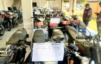 Buru Kendaraan Dinas Murah, Pemkab Bojonegoro Gelar Lelang Online