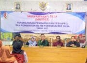 Polri Turun ke Desa, Musyawarah RKPDes Banjarsari Bojonegoro Berjalan Kondusif