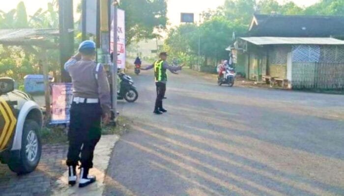 Polsek Malo Bojonegoro Perkuat Pelayanan Lewat Sapa Pagi, Ini Tujuannya