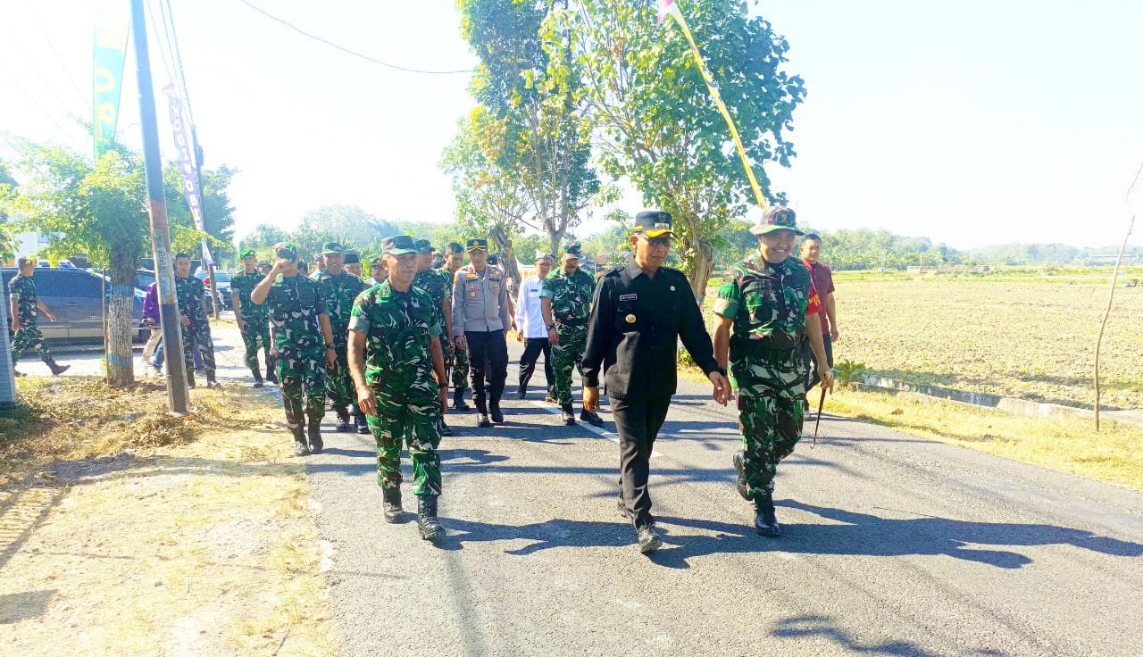 TMMD 129 Bojonegoro Resmi Dibuka, Jalan Desa hingga Pemberdayaan Warga Jadi Prioritas img 20260715 wa0036