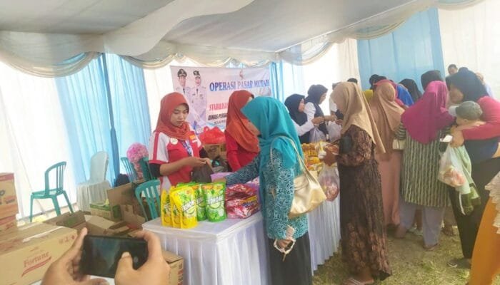 Operasi Pasar Murah TMMD 129 Bojonegoro Bantu Ringankan Belanja Warga Bojonegoro