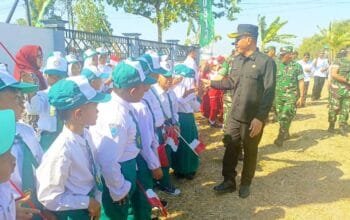 Bupati Setyo Wahono Disambut Meriah Siswa SD Saat Pembukaan TMMD 129 Bojonegoro img 20260715 wa0072