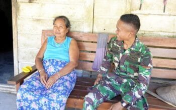 TMMD Bojonegoro Bukan Hanya Bangun Jalan, Satgas Juga Bangun Kedekatan dengan Warga