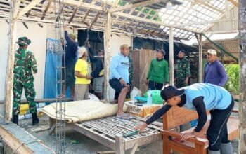 TMMD 129 Bojonegoro Tak Hanya Bangun Jalan, Kini Bedah Rumah Warga Kesongo
