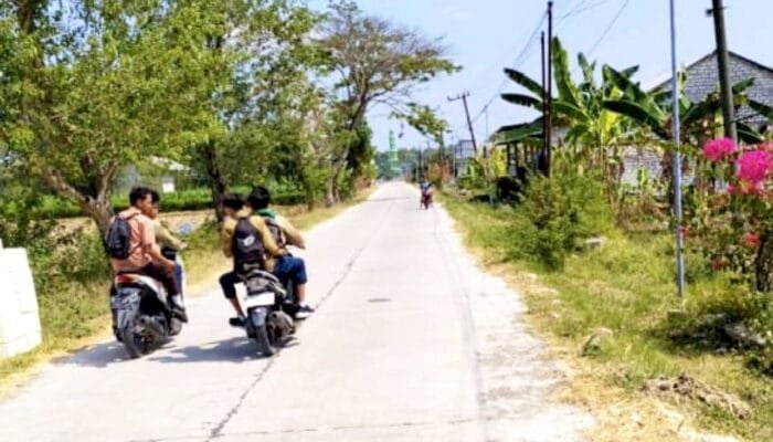 Dari Jalan Sempit Jadi Akses Strategis, BKKD Bojonegoro Bawa Perubahan Besar di Desa Drajat