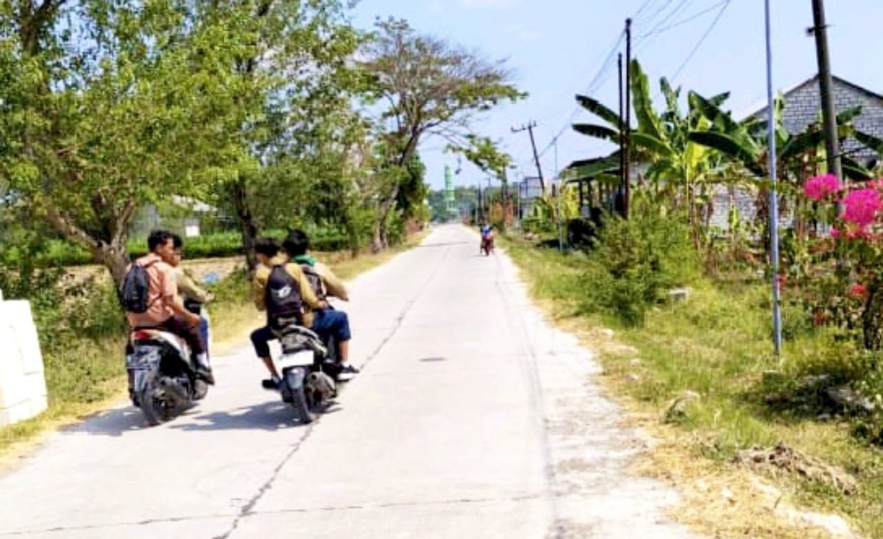 Dari Jalan Sempit Jadi Akses Strategis, BKKD Bojonegoro Bawa Perubahan Besar di Desa Drajat img 20260718 wa0010