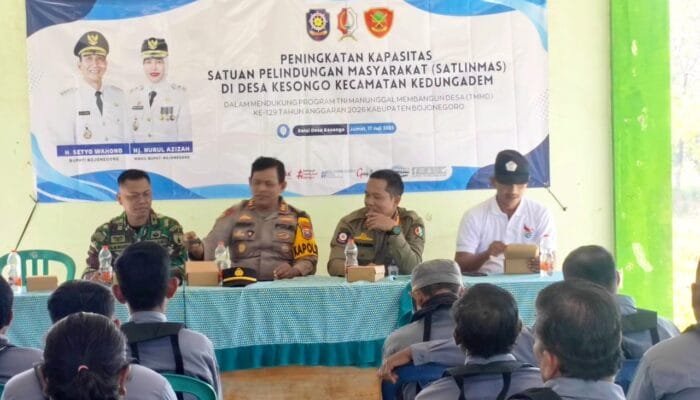 TMMD 129 Bojonegoro Perkuat Satlinmas Kesongo, TNI Polri Turun Langsung Latih Anggota
