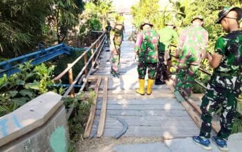 Akses Pertanian dan Sekolah Makin Mudah, TMMD 129 Bojonegoro Perbaiki Jembatan di Mundu Kesongo