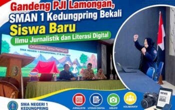 Belajar Jadi Jurnalis Muda, Siswa Baru SMAN 1 Kedungpring Dibekali Tangkal Hoaks Oleh PJI Lamongan img 20260719 wa0000