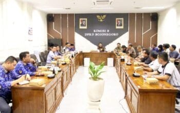 Pembangunan Pasar Kota Dikebut, Komisi B DPRD Bojonegoro Pastikan Pedagang Tetap Terlindungi img 20260719 wa0014