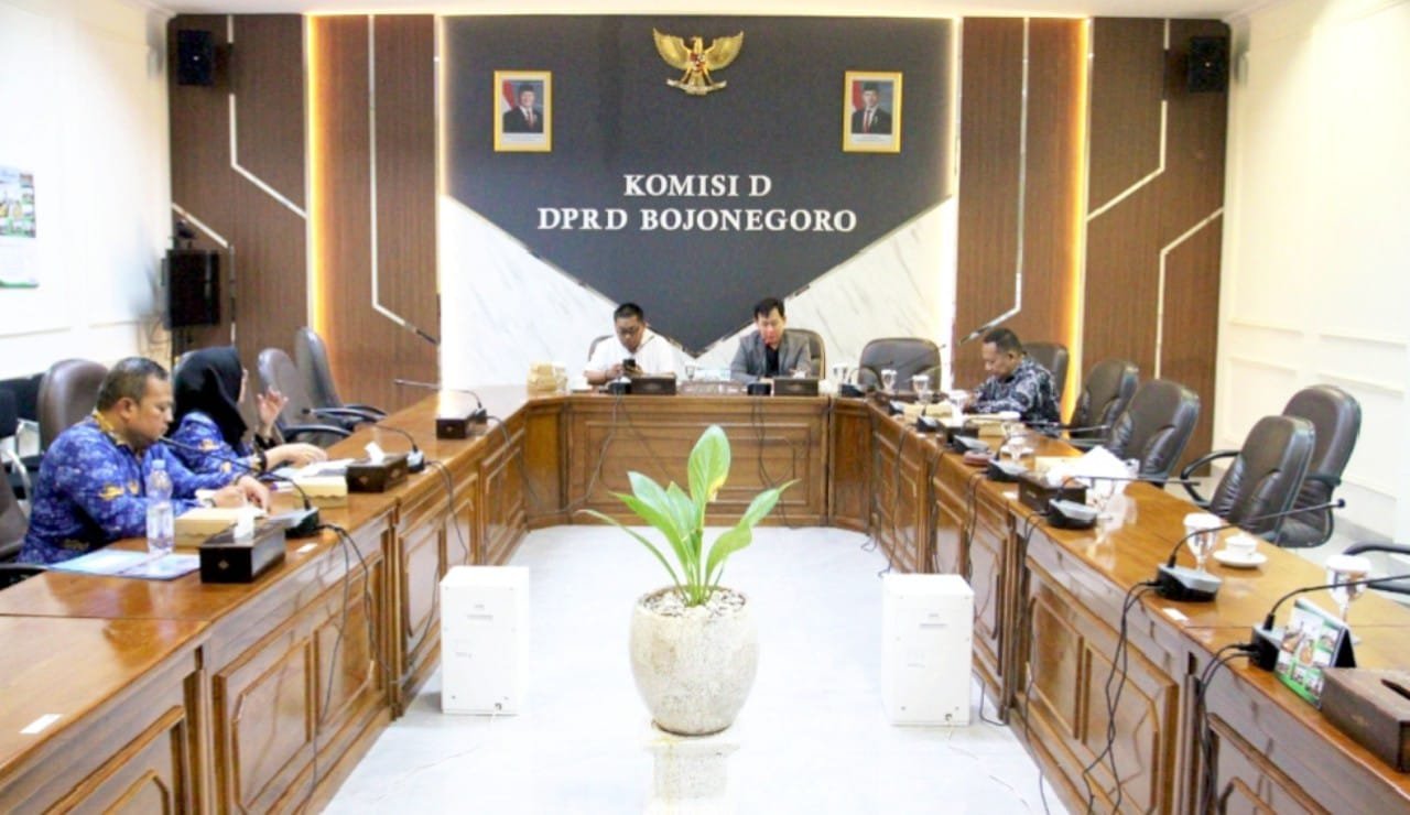 Kinerja DLH Dievaluasi Komisi D DPRD Bojonegoro, Program Lingkungan Diminta Lebih Efektif img 20260719 wa0016
