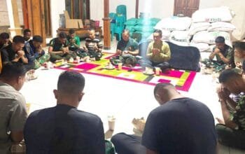 Tak Hanya Bangun Jalan, Satgas TMMD 129 Bojonegoro Juga Bangun Kedekatan dengan Warga img 20260719 wa0030