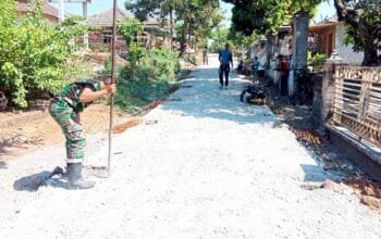 Progres Jalan Cor TMMD 129 Bojonegoro Bikin Warga Optimistis Ekonomi Makin Maju img 20260720 wa0025