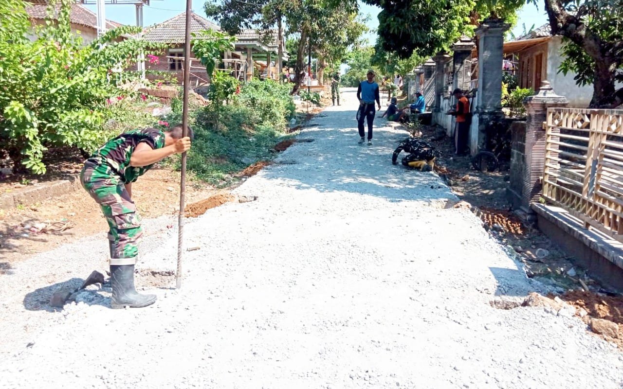 Progres Jalan Cor TMMD 129 Bojonegoro Bikin Warga Optimistis Ekonomi Makin Maju img 20260720 wa0025