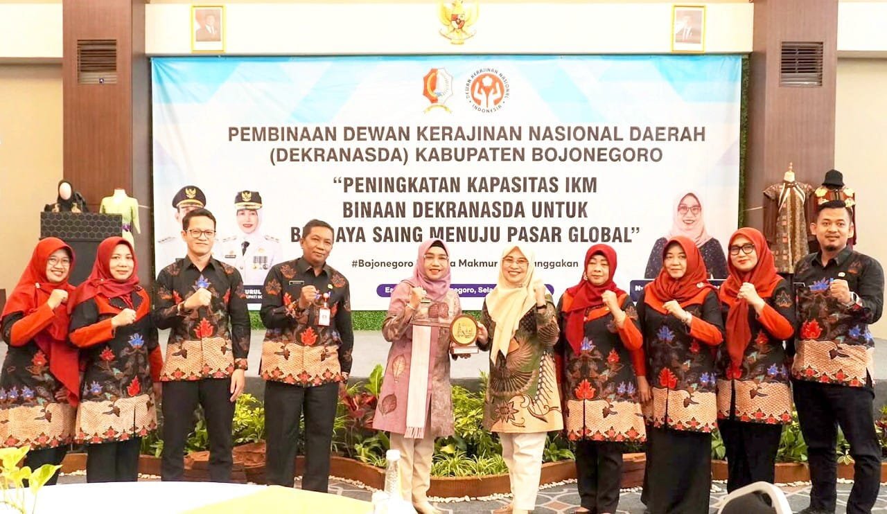 Tak Lagi Bersaing Antar Daerah, IKM Bojonegoro Dibidik Kuasai Pasar Internasional img 20260721 wa0043