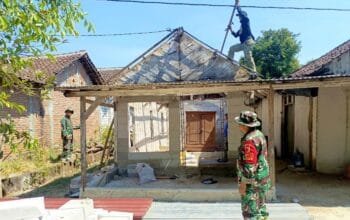 Senyum Saelah Pecah, Rumahnya Direhab Satgas TMMD 129 Bojonegoro