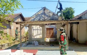 Senyum Saelah Pecah, Rumahnya Direhab Satgas TMMD 129 Bojonegoro img 20260722 wa0012