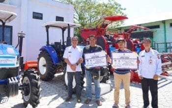 Bupati Setyo Wahono Perkuat Pertanian Bojonegoro, Bantuan Alsintan dan Irigasi Mulai Disalurkan img 20260722 wa0019