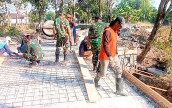 Karya Bhakti Koramil Lamongan, Jembatan Baru Permudah Aktivitas Warga