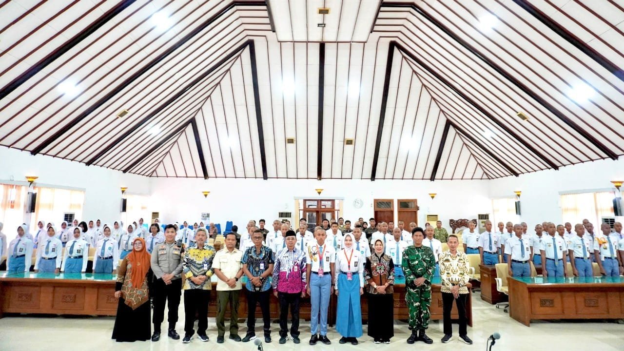 Calon Paskibraka Bojonegoro Mulai Pemusatan Latihan, Ini Pesan Penting Wabup Nurul img 20260723 wa0061