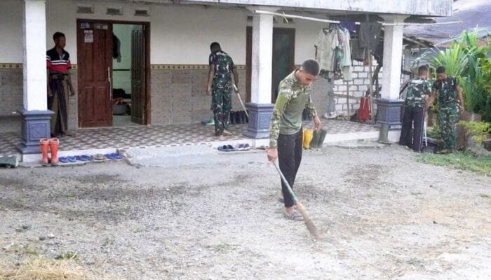 Setiap Fajar, Prajurit TMMD Bojonegoro Lakukan Hal Sederhana yang Menginspirasi