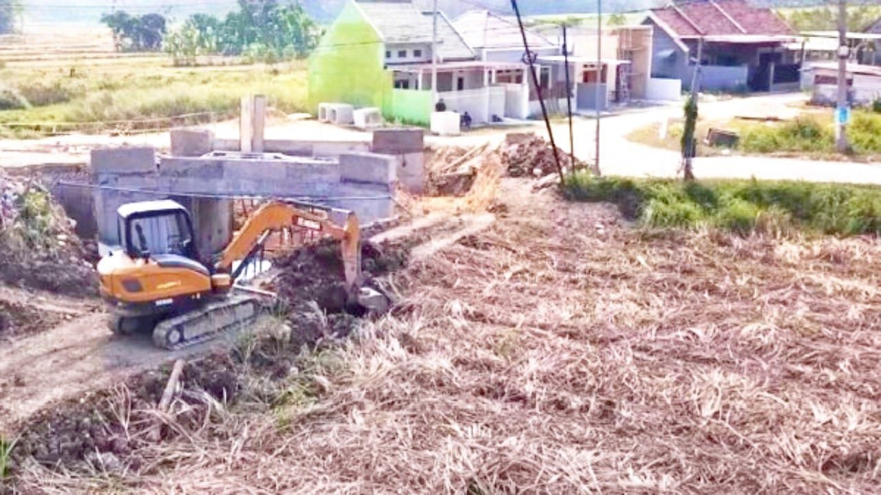 Infrastruktur Digenjot, Puluhan Jembatan Bojonegoro Masuk Tahap Konstruksi img 20260724 wa0047