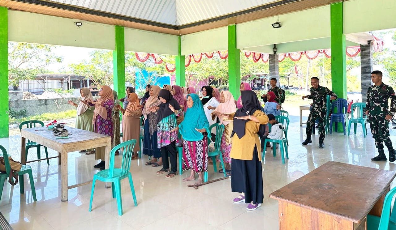 TNI Hadir untuk Lansia, TMMD 129 Bojonegoro Gelar Senam dan Layanan Kesehatan img 20260726 wa0018