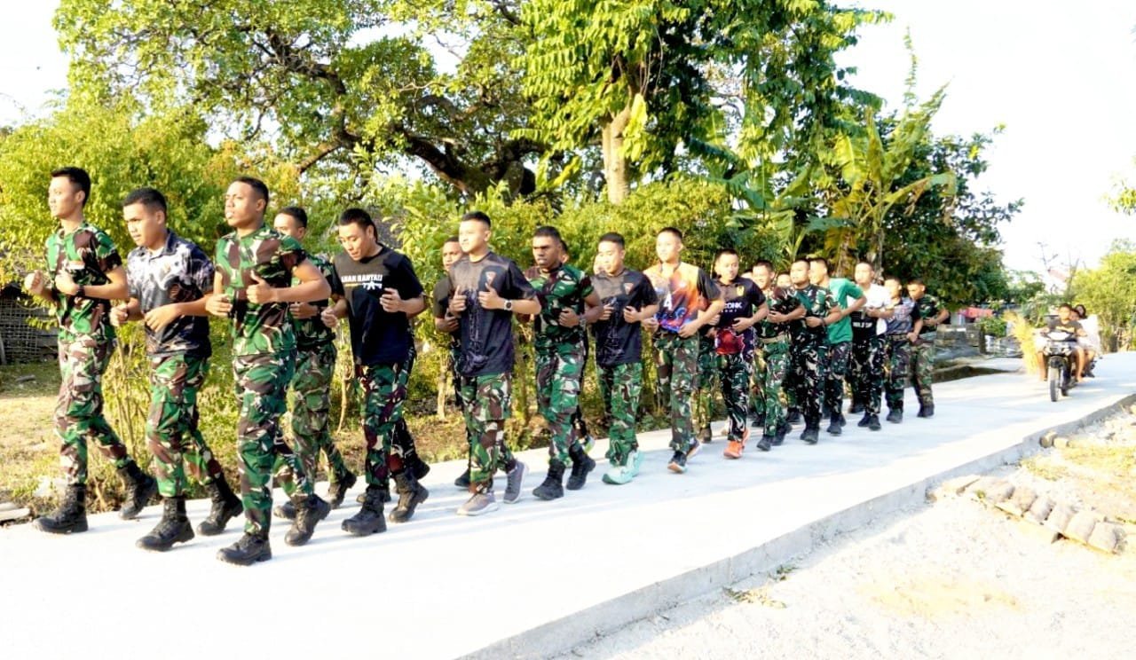 Satgas TMMD 129 Bojonegoro Tak Kenal Lelah, Sore Hari Tetap Binsik di Jalan Baru Kesongo img 20260727 wa0026