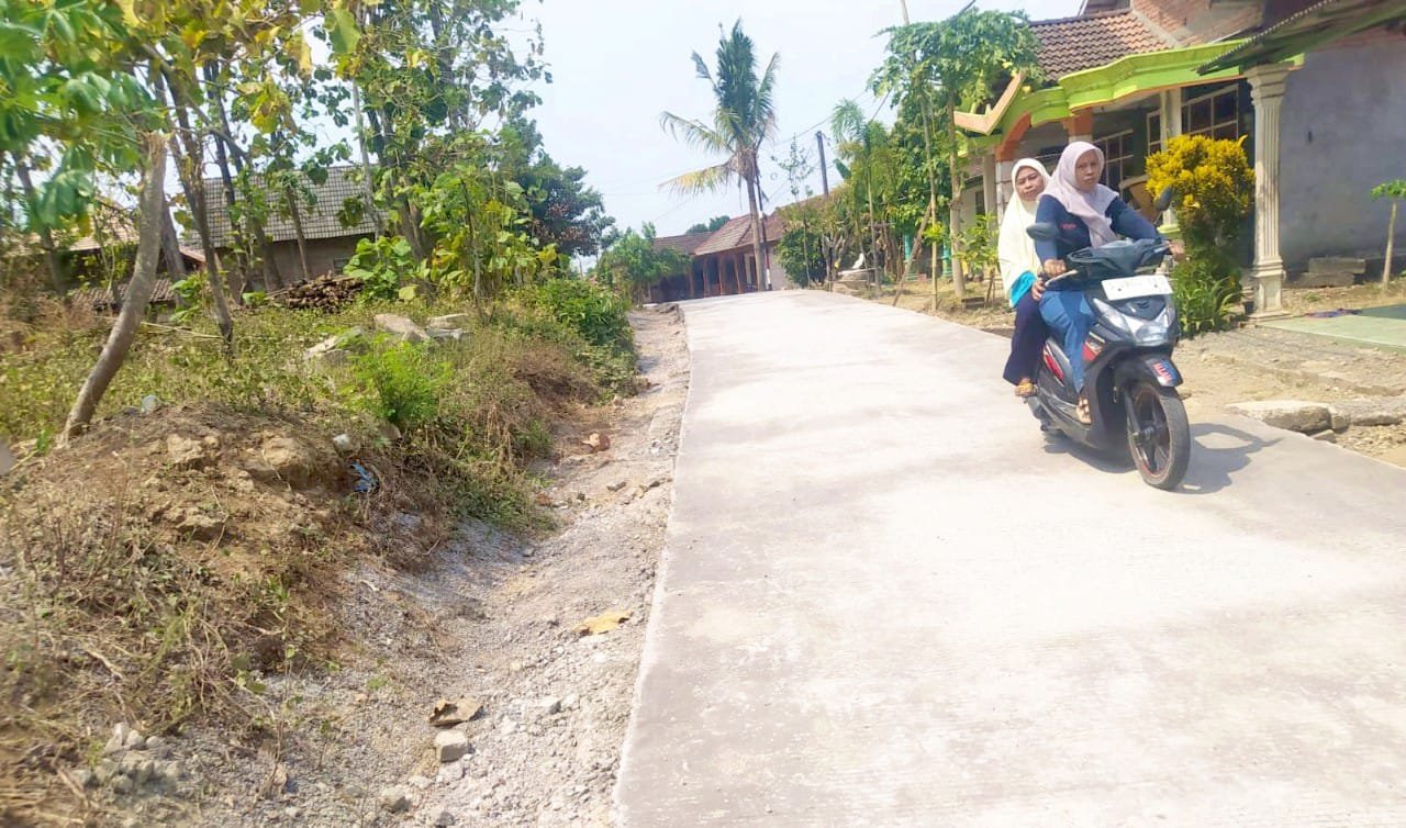 Dulu Berdebu dan Bergelombang, Kini Jalan Kedungpandan Mulus Berkat TMMD Bojonegoro img 20260728 wa0015