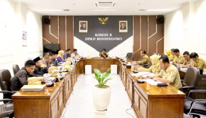 Komisi B DPRD Bojonegoro Minta Dishub Tegas, Parkir Gratis Harus Bebas Pungutan