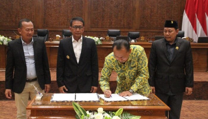 DPRD Bojonegoro Bersama Pemkab Sepakati Dua Perda Baru, Fokus Anak dan Pariwisata