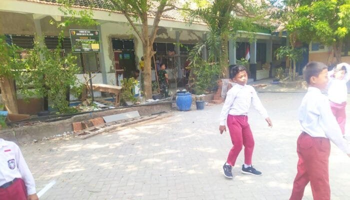 TMMD Bojonegoro Tingkatkan Kualitas Pendidikan, Rehabilitasi SDN Kesongo 1 Disambut Gembira Siswa