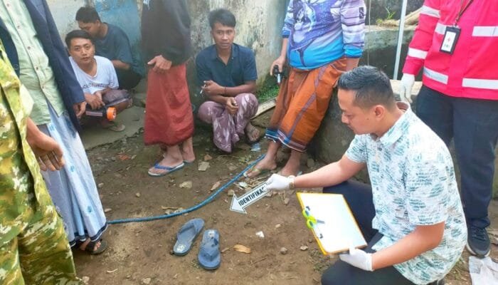 Polisi Buru Identitas Wanita yang Tewas Mengapung di Sumur Malang