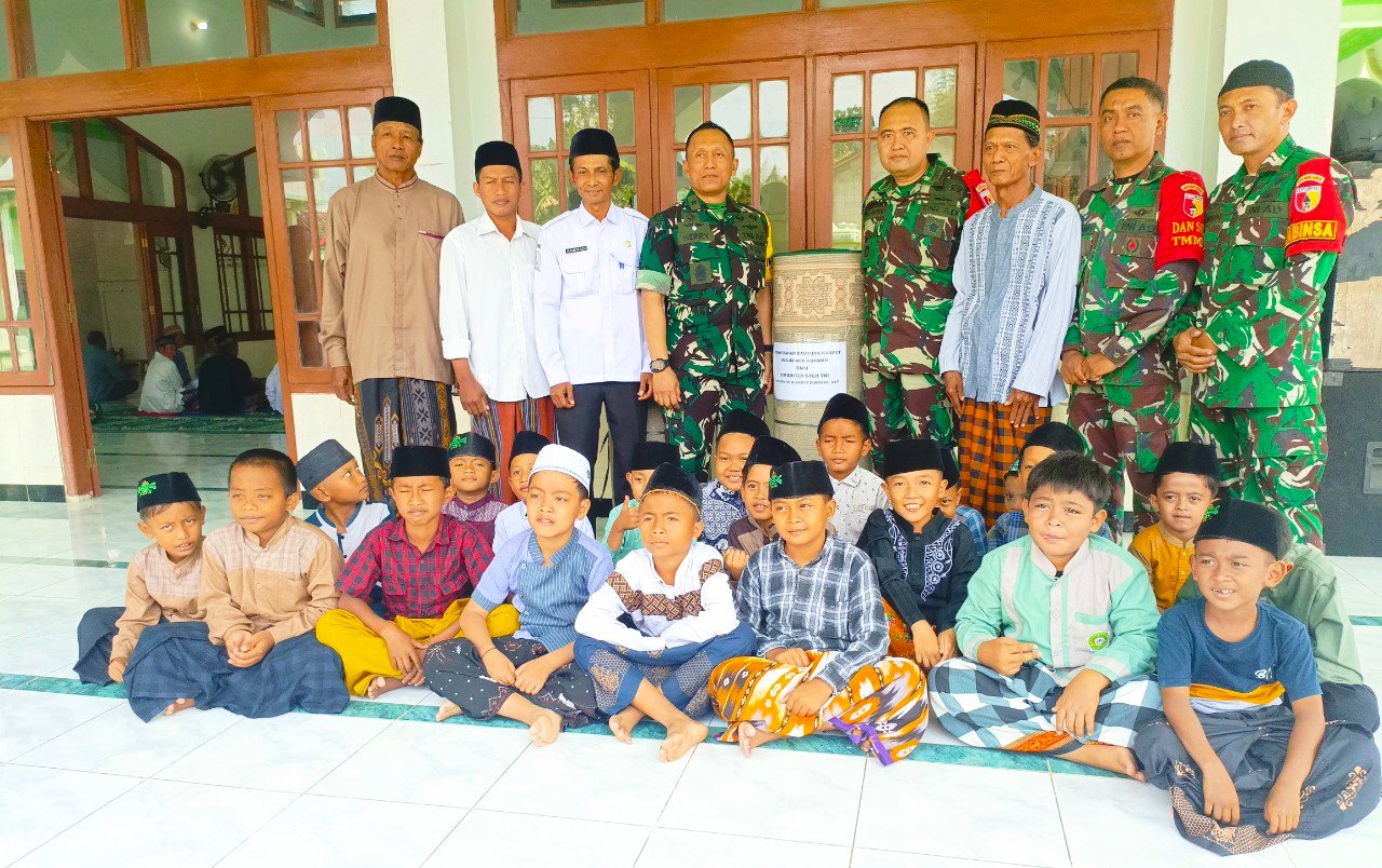 TMMD 129 Bojonegoro: Takmir Masjid Nur Rohman Bersyukur Terima Bantuan Karpet dari Tim Wasev img 20260801 wa0032