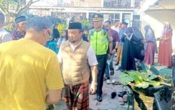 Polisi Babat Lamongan Antar Korban Gunung Piramid Bondowoso ke Peristirahatan Terakhir