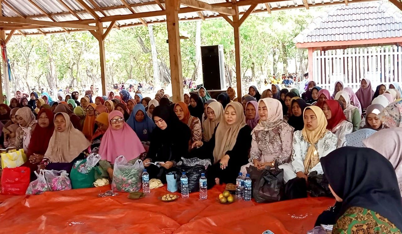Di Haul Mbah Mo Sari Tondomulo Kedungadem Bojonegoro, Mitro’atin: Selagi Hidup Mari Perbanyak Amal img 20260808 wa0071