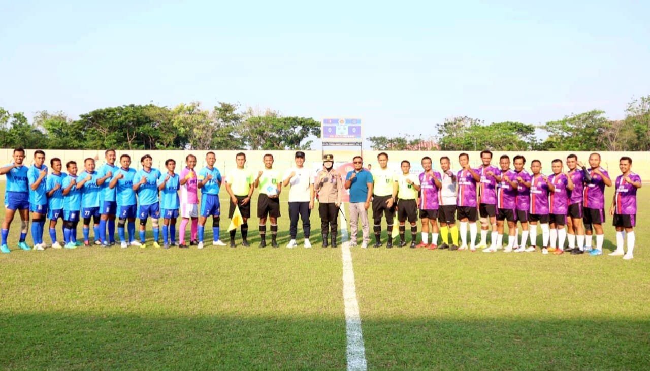 Serunya Kades Adu Bola di Bojonegoro, Fair Play Jadi Harga Mati img 20260810 wa0015