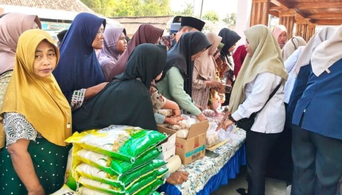 Bukan Cuma Pangan Murah, Ada Layanan Gratis di Cengkir Kepohbaru Bojonegoro