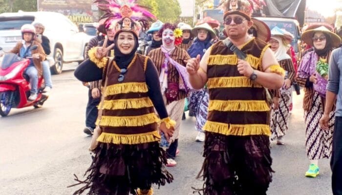 Semarak Karnaval HUT RI ke-81, Koramil Pucuk Lamongan Angkat Isu Ketahanan Pangan