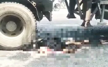 Nekat Mendahului Truk, Motor Tabrak Truk di Baureno Bojonegoro